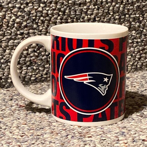 New England Patriots 2015 3D Raised Logo Boelter Brands Coffee Mug Cup 11 oz - Picture 3 of 8